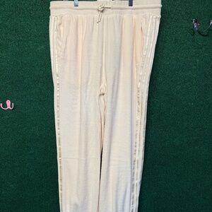 321 NWT Adidas Sweatpant